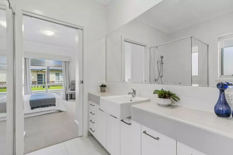 Corner Villa with Private Courtyard