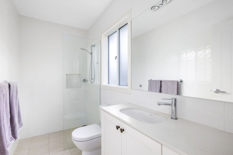 Well-presented 2 bedroom plus study