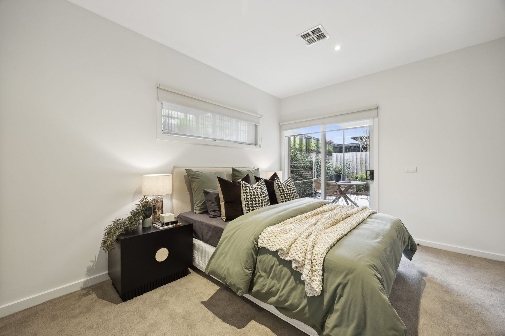 Modern 2-bedroom and study villa with private courtyard