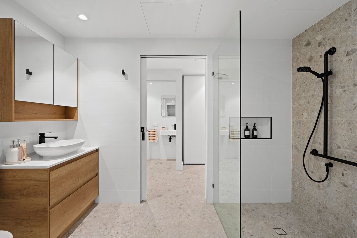 Oak Tree Retirement Village - 2 bedroom + 1 bathroom + powder room apartments