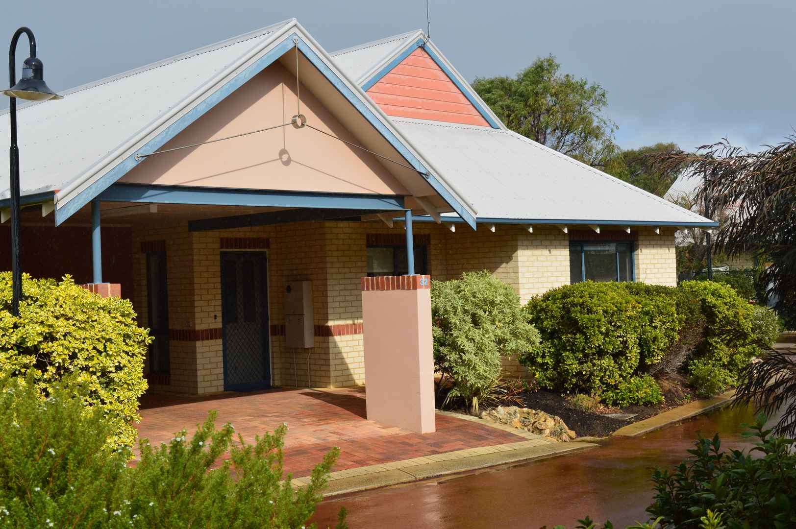 Outstanding 3 bedroom Independent Living Unit - Unit 32 Capecare Ray Village