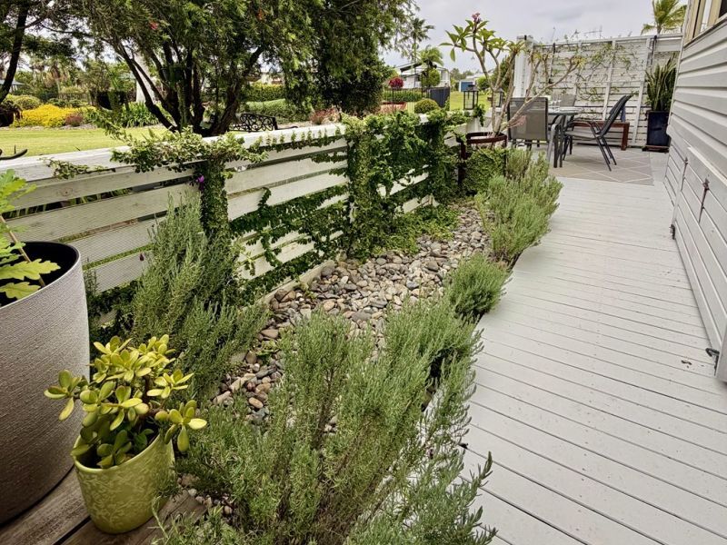 Stylish Living with Stunning Outlook
