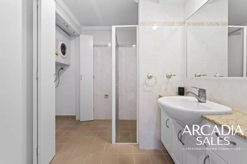 Three Bedroom Retirement Home, Don't Miss Out.....