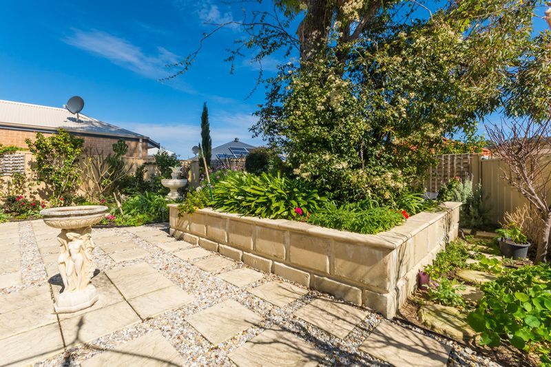 Beautiful Retirement Villa !