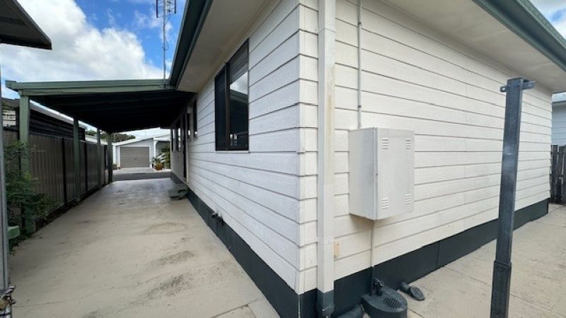 Offers Over $550,000