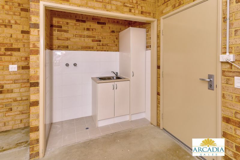 ARCADIA WATERS MANDURAH - Extra Wide Passageways & Spacious Living.