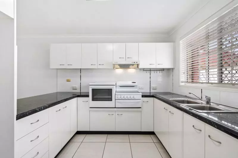 Retirement living at its best, located in a sought-after community.