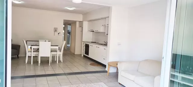 Modern One Bedroom Apartment with External Patio
