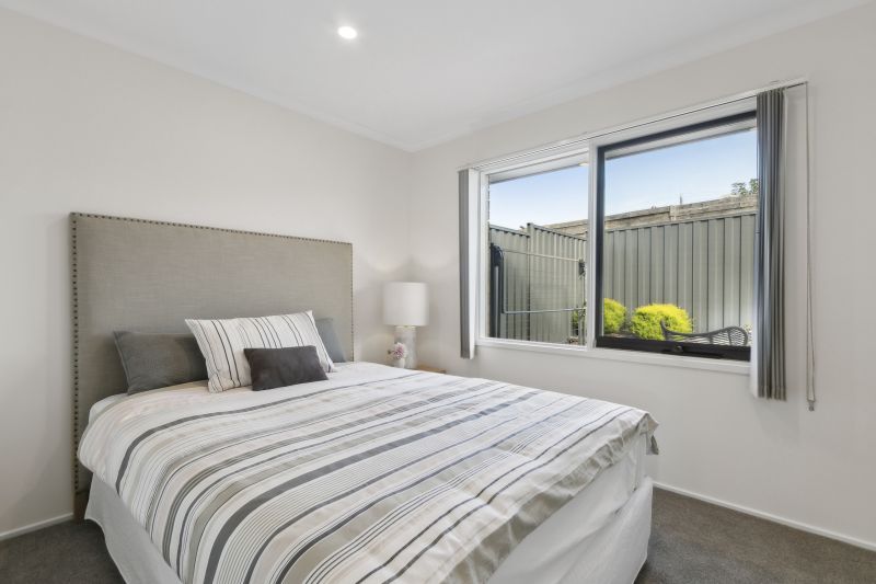 Beautifully presented with a lovely backyard villa