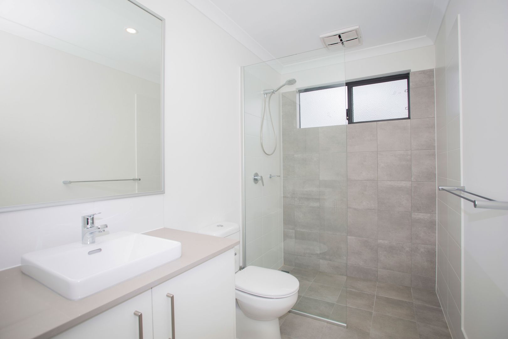 Light filled 3 bed home