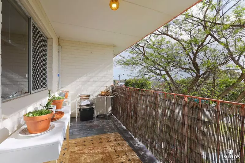 Super Spacious, Retro Classic!