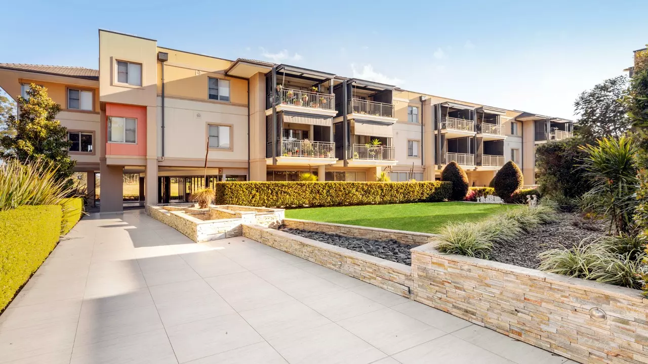 Rare offering, a north-facing retirement village apartment. Lift access generous proportions secure double garage and very favourable financial terms