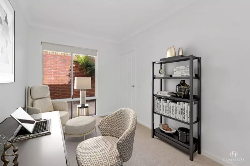 Light Filled North Facing Courtyard Villa