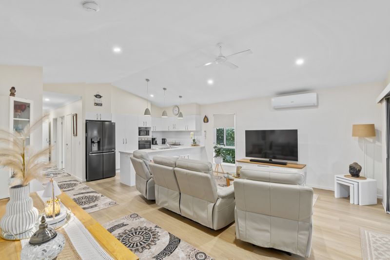 Private Living with Modern Inclusions