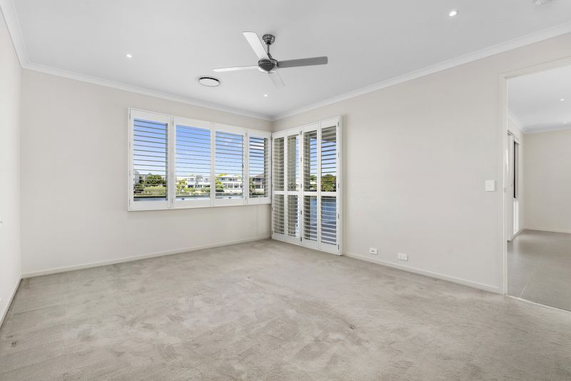 Stunning Three Bedroom Luxury Home with Breathtaking Water Views