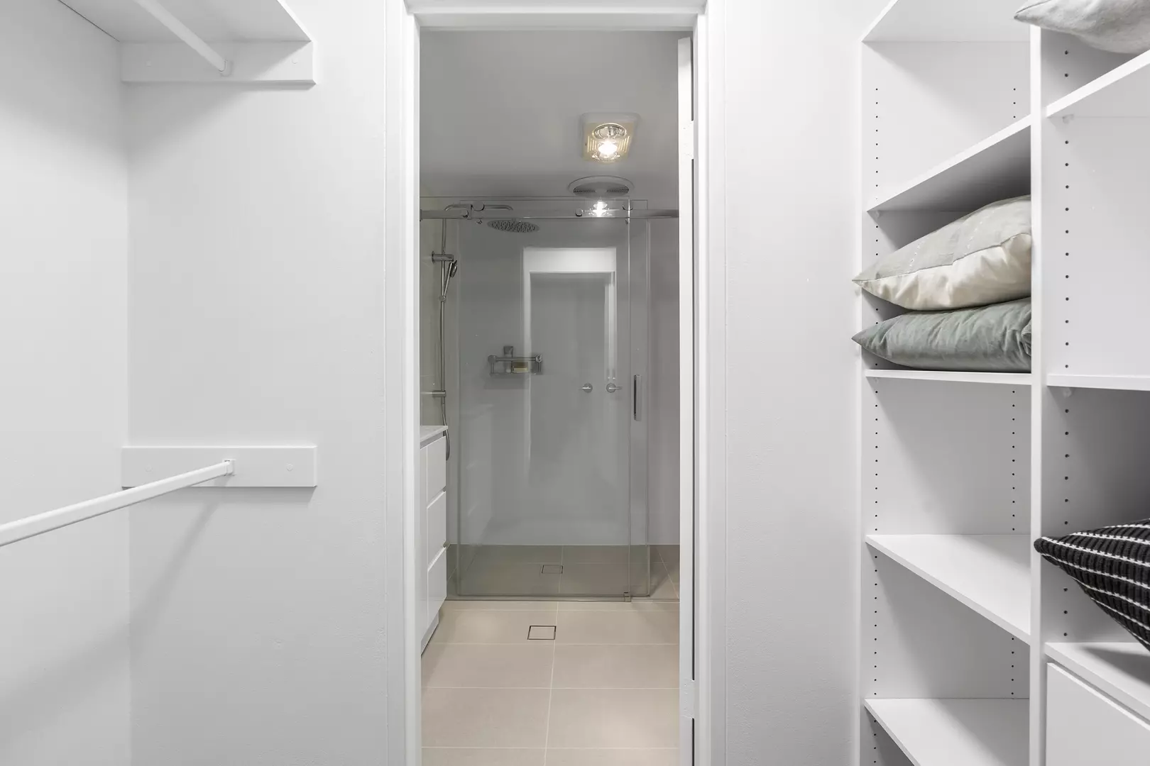 Serene 2-Bedroom Unit Surrounded by Nature