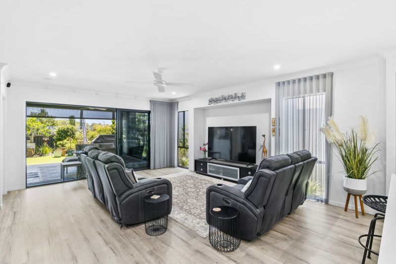 Site 100 - Established Lillydale