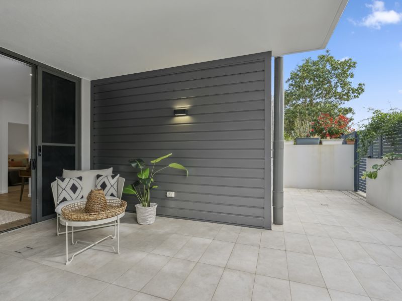 Ground-floor two-bedroom apartment