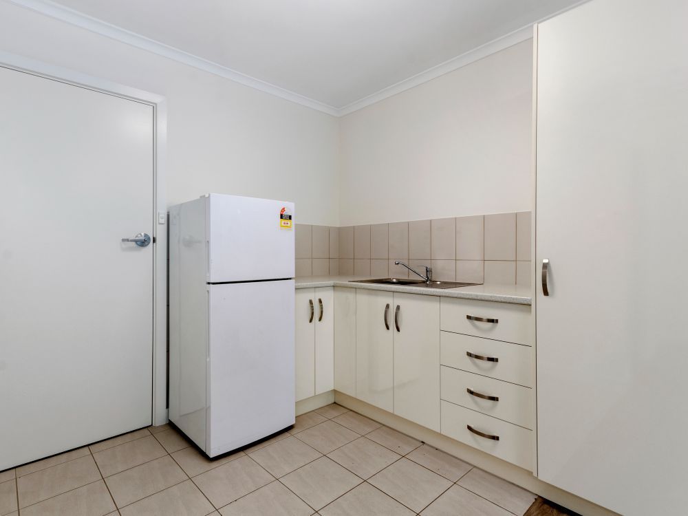 Studio | 38 Taylors Road East, Unity Village