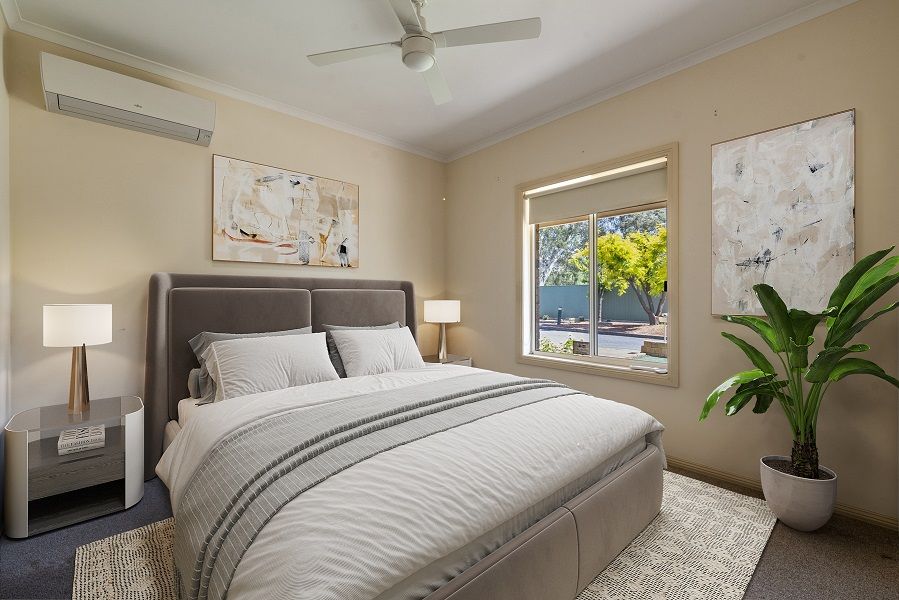 Three Bedroom, Two Living Areas - Close to Main Street - Vin Rice Village