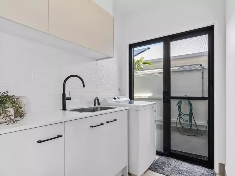 Site 64 - Established Moreton