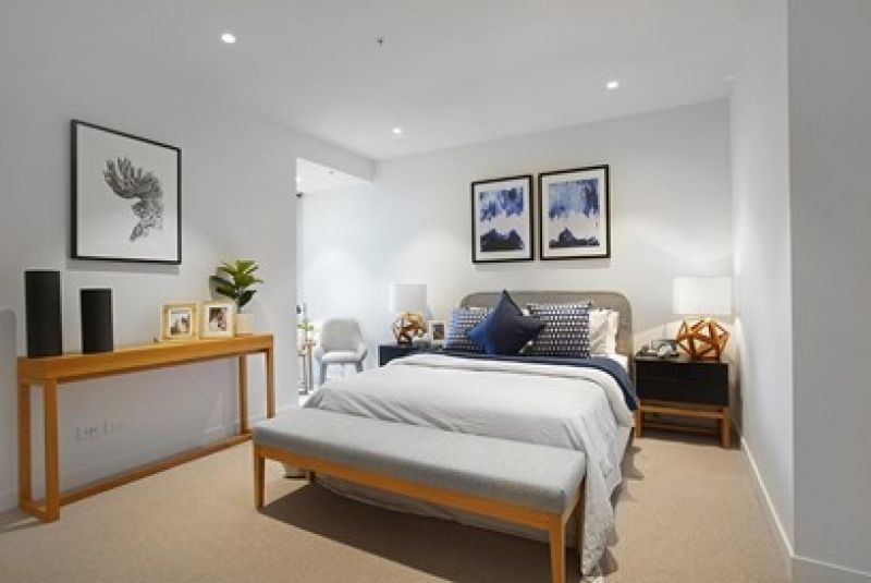 Sun drenched cosmopolitan retirement living.