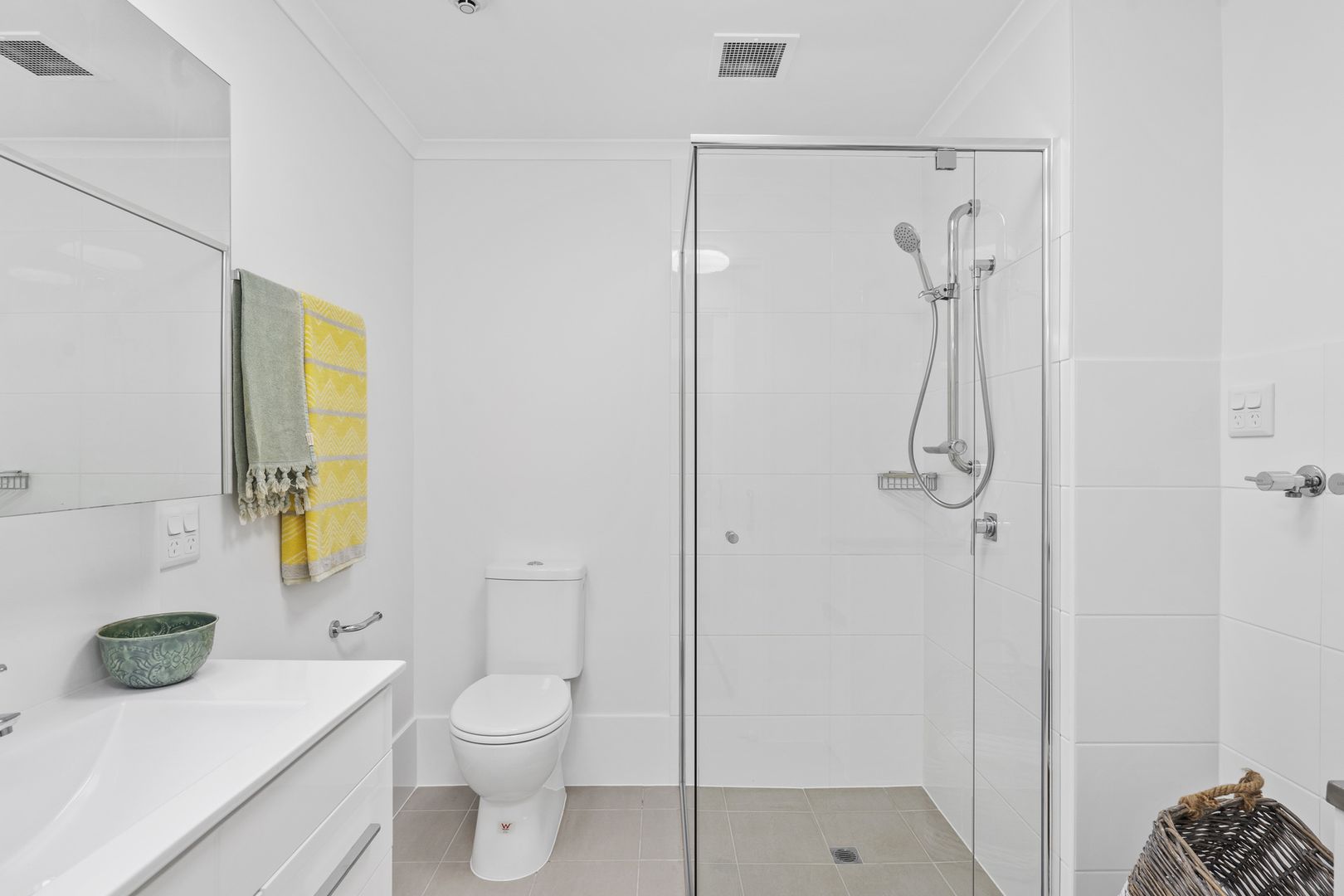 Top-level one-bedroom serviced apartment