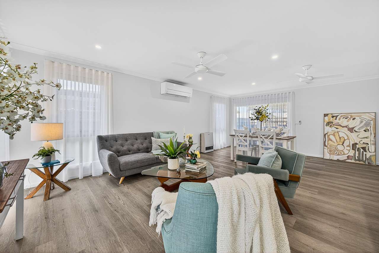 12 Grand Court, Willow Lodge