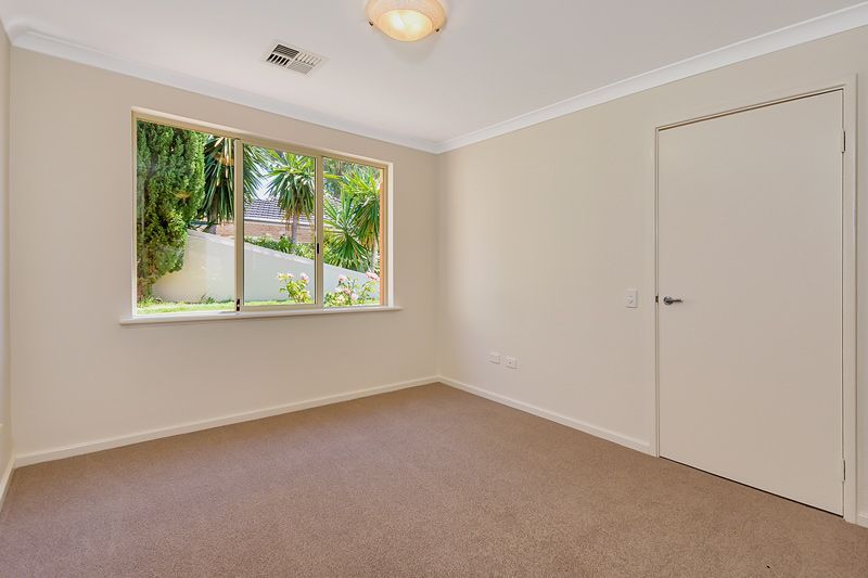 ARCADIA WATERS MANDURAH - Sought After Location