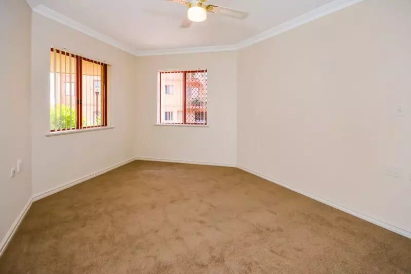 Villa with Elevated private gardens