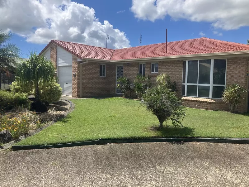 Renovated Beauty, Corner Position