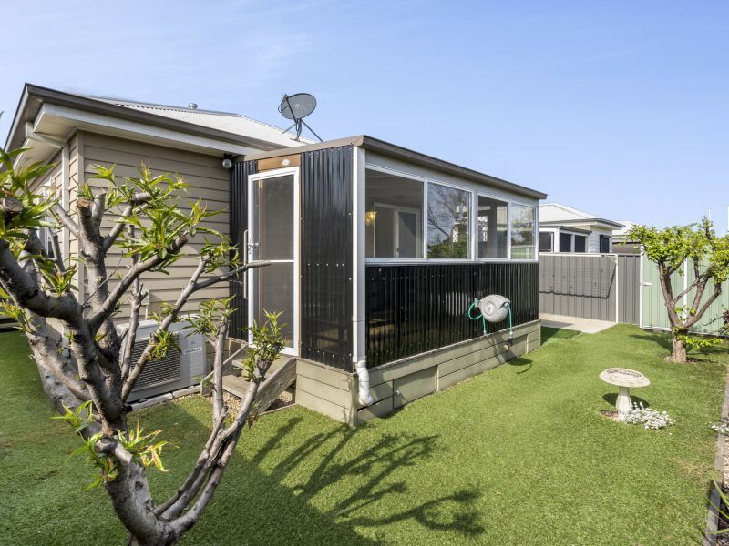 Neat and Tidy! Cosy Two Bedroom Home