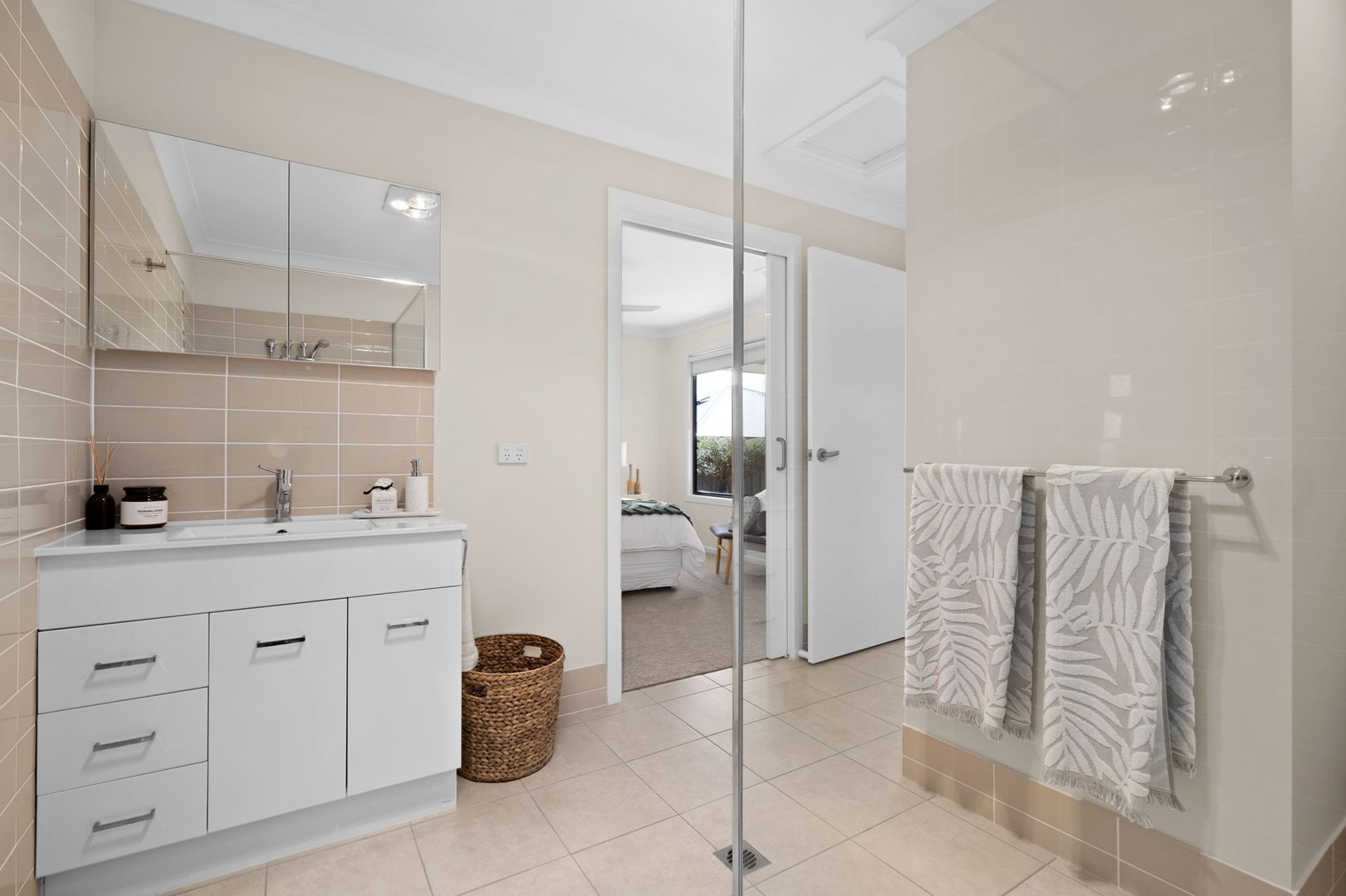 Villa 18 - Oak Tree Armidale - 1 Bed + 1 Bath 