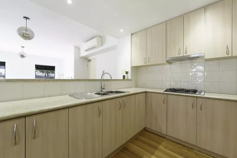 Parkside Apartment with Spacious Layout and Private Patio