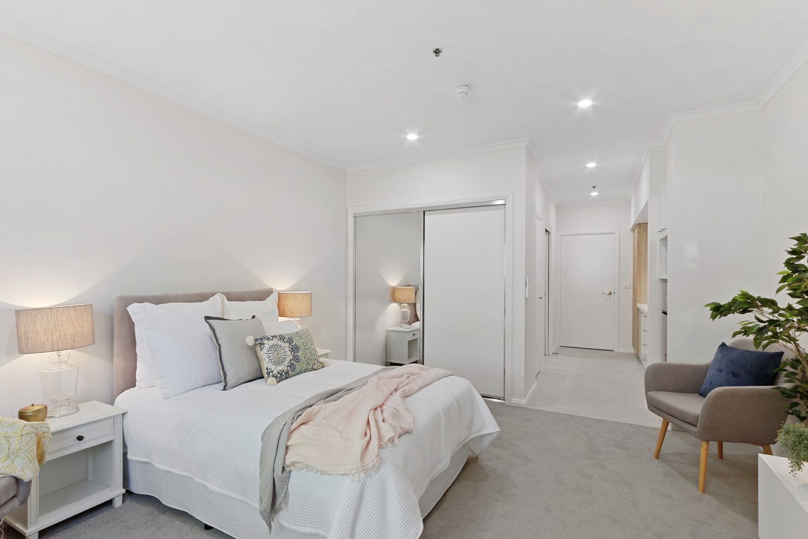 Beautifully presented apartment - perfect for your retirement!