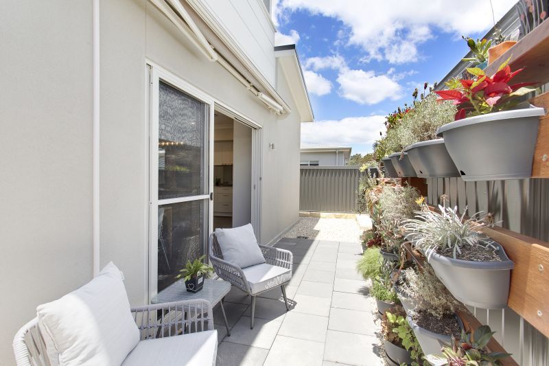 Find sanctuary between the country & the sea