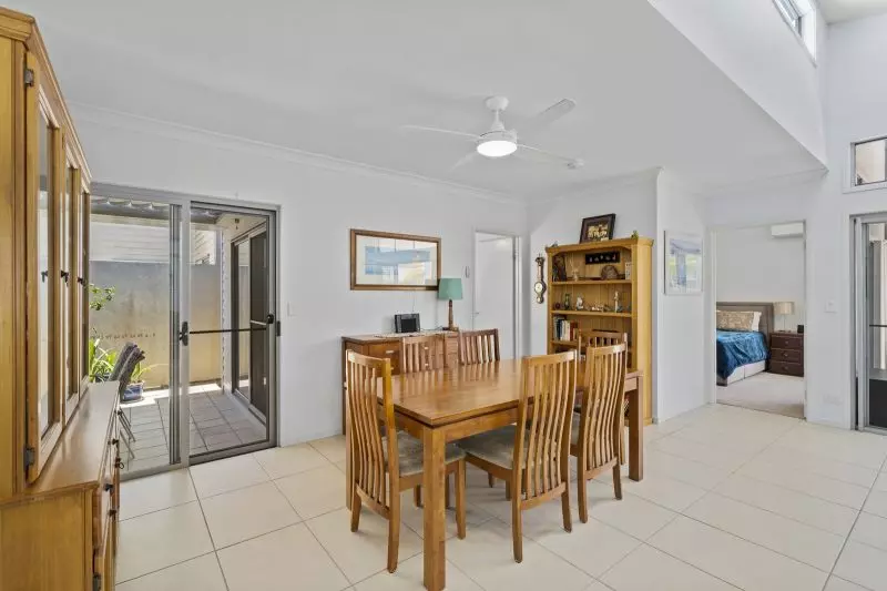 Site 163 - Established Atoll