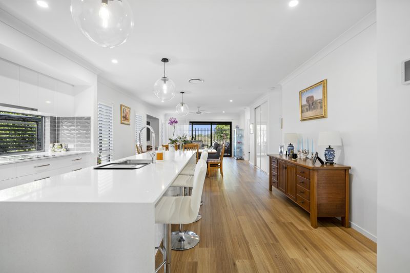 Site 122 - Established Kalbar