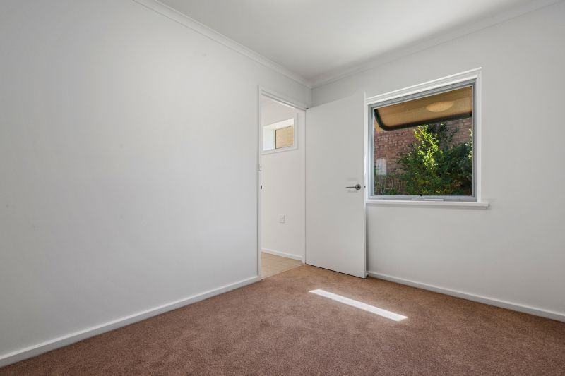 Newly renovated - 2 bedroom home - *Please meet at Admin Office for Open Inspections*