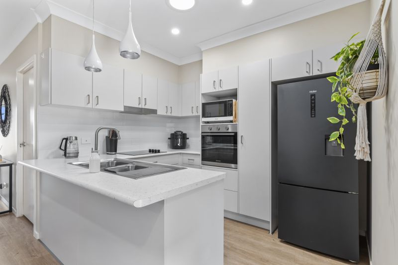 Fresh, Bright & Move In Ready!