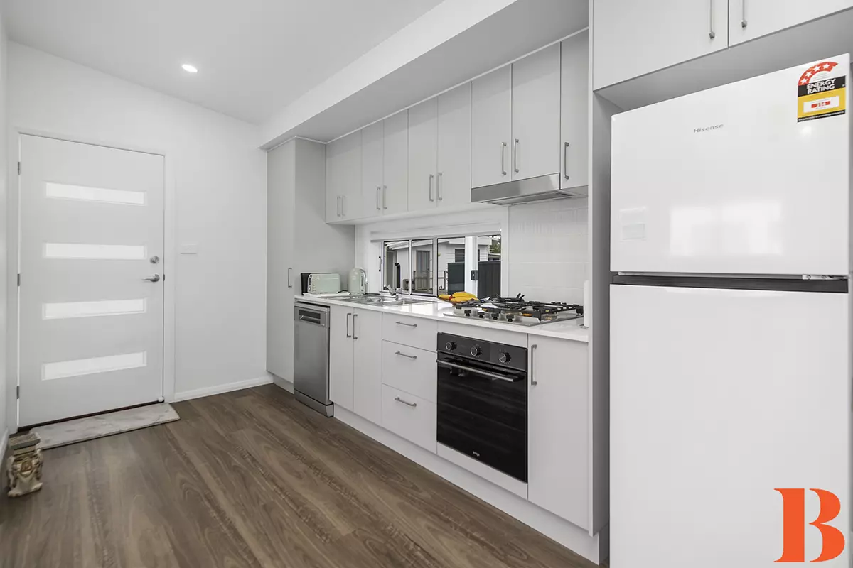 DEPOSIT TAKEN / UNDER CONTRACTOR - Almost Brand New, at Broadlands Green Point - Move straight in - Easy Lifestyle