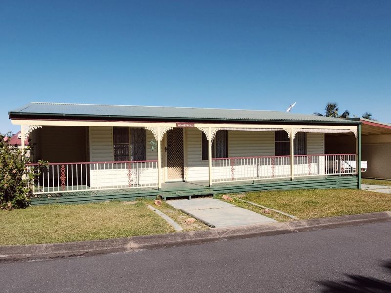 Corner Block with Room to Shine