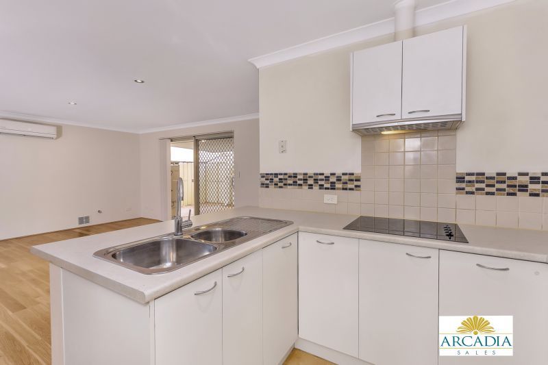 ARCADIA WATER MADDINGTON - Ideal Location, Close to Clubhouse, 2 Bedroom + Study