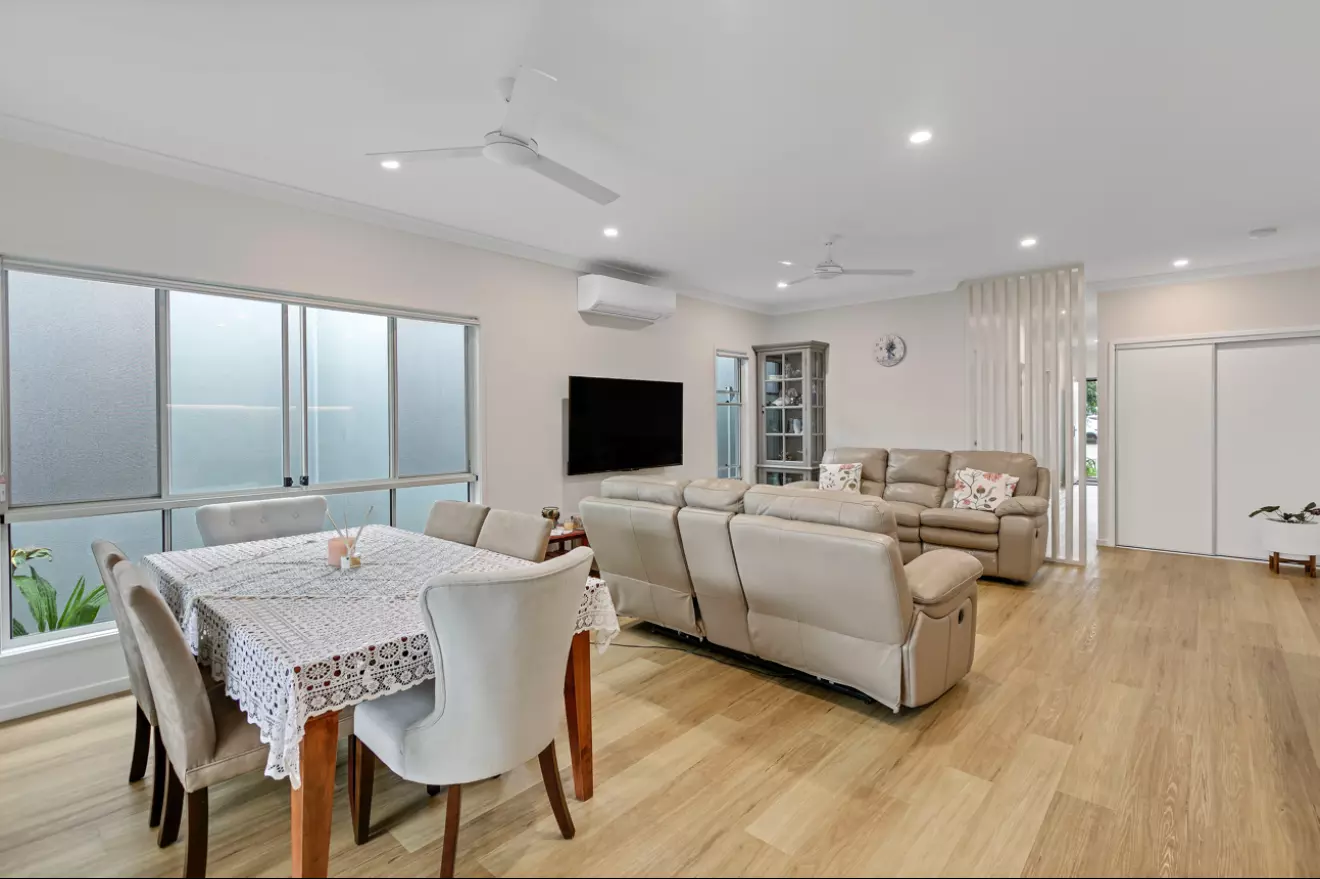 Halcyon Nirimba - Home 208 - Over 50’s Luxury Resort (Avoca design)