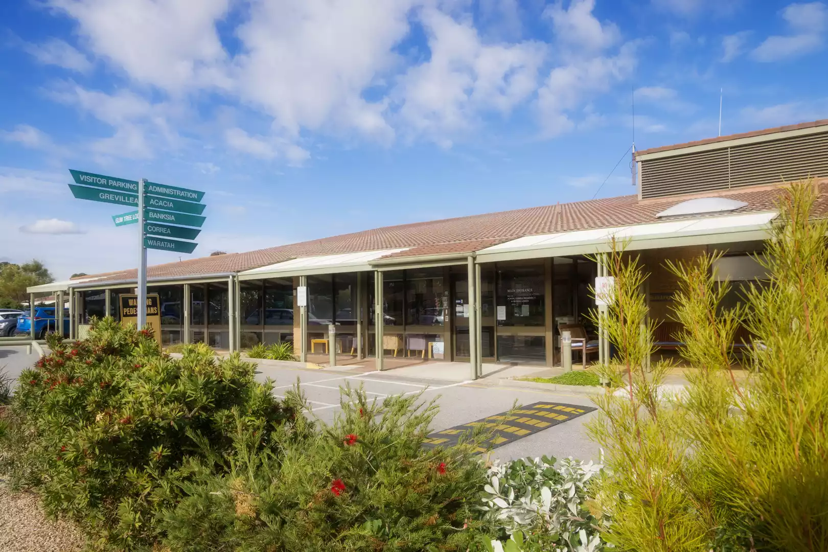 Resthaven Bellevue Heights is located adjacent to the Sturt Gorge, close to shopping and lifestyle experiences