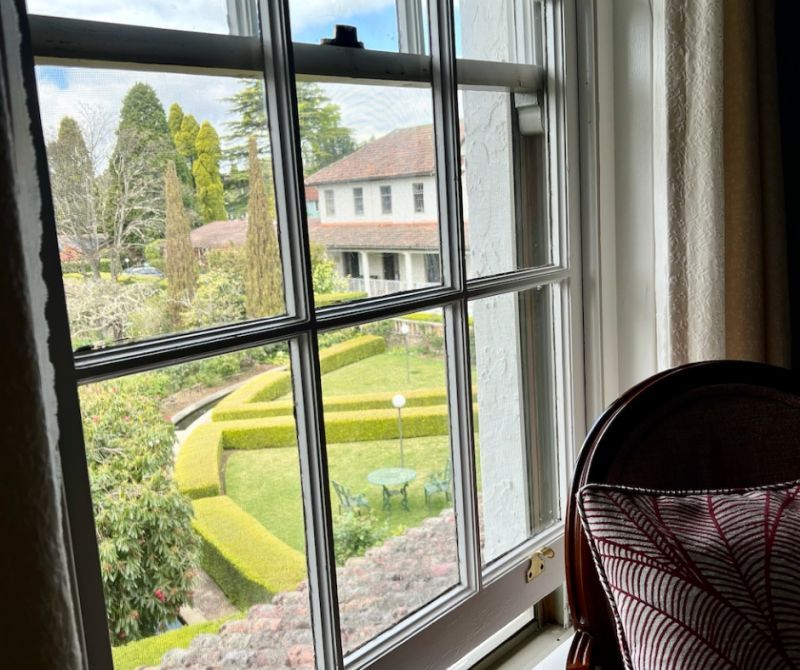 Studio Apartment with picturesque Garden Views