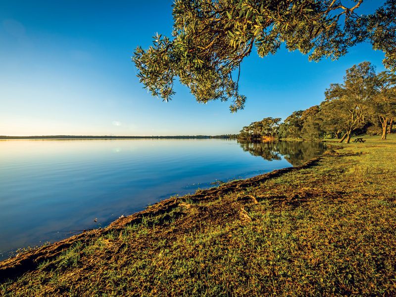 Bespoke 1 bedroom home in lakeside community