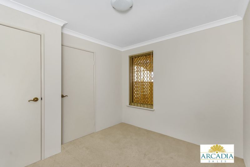 ARCADIA WATERS MADDINGTON - New Stone Bench Top Kitchen, 2 Bedroom + Study