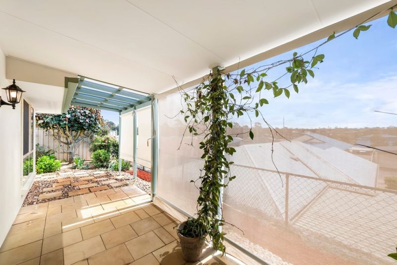 Offer Over $ 565,000