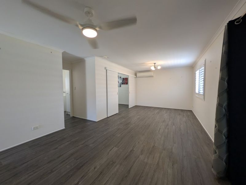 Relaxed Living in Regal Waters